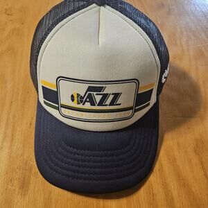 Utah Jazz Hat Cap Snap Back Mens Blue White‎ NBA Basketball Trucker Mesh UFS NEW